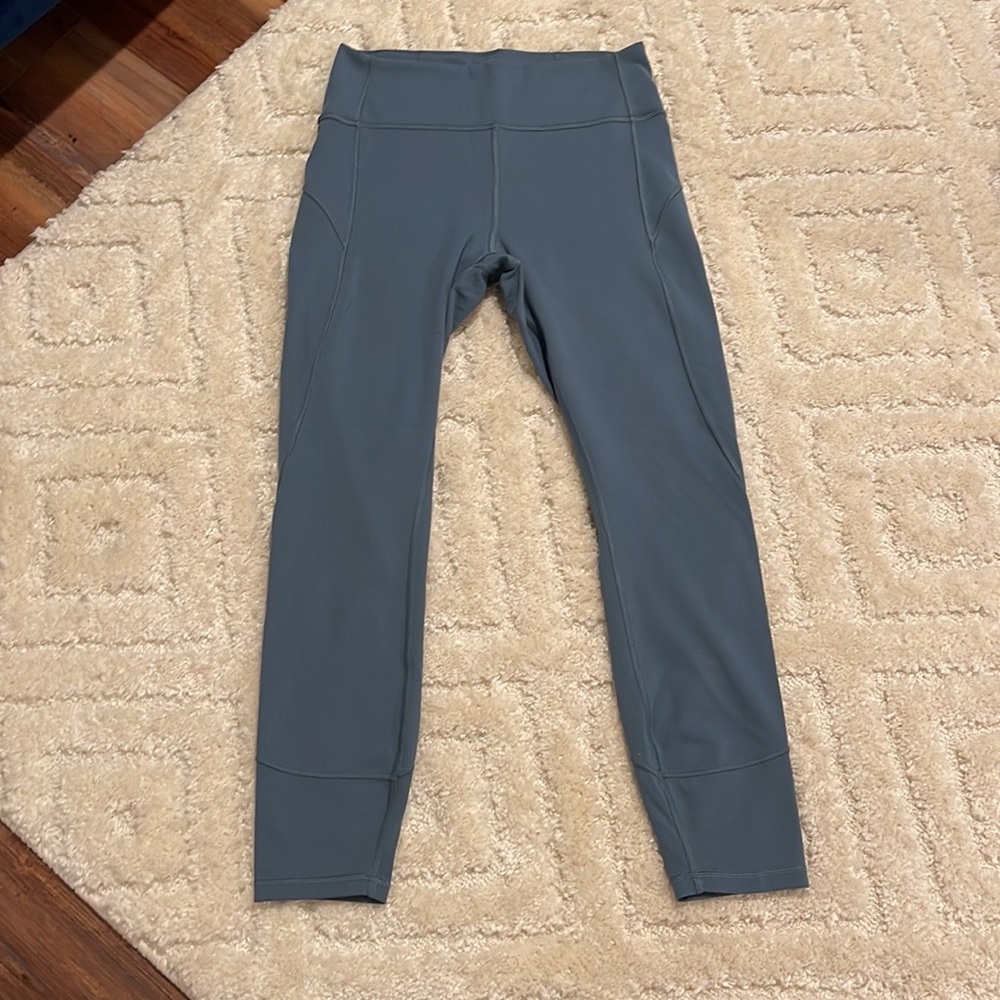 Lululemon in the movement 7/8 tight -25” inseam